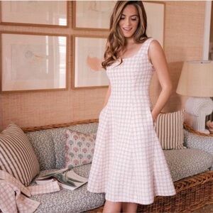 Gal Meets Glam Evangeline Tweed Dress Size 0 Fit and Flare Sleeveless Pink Check